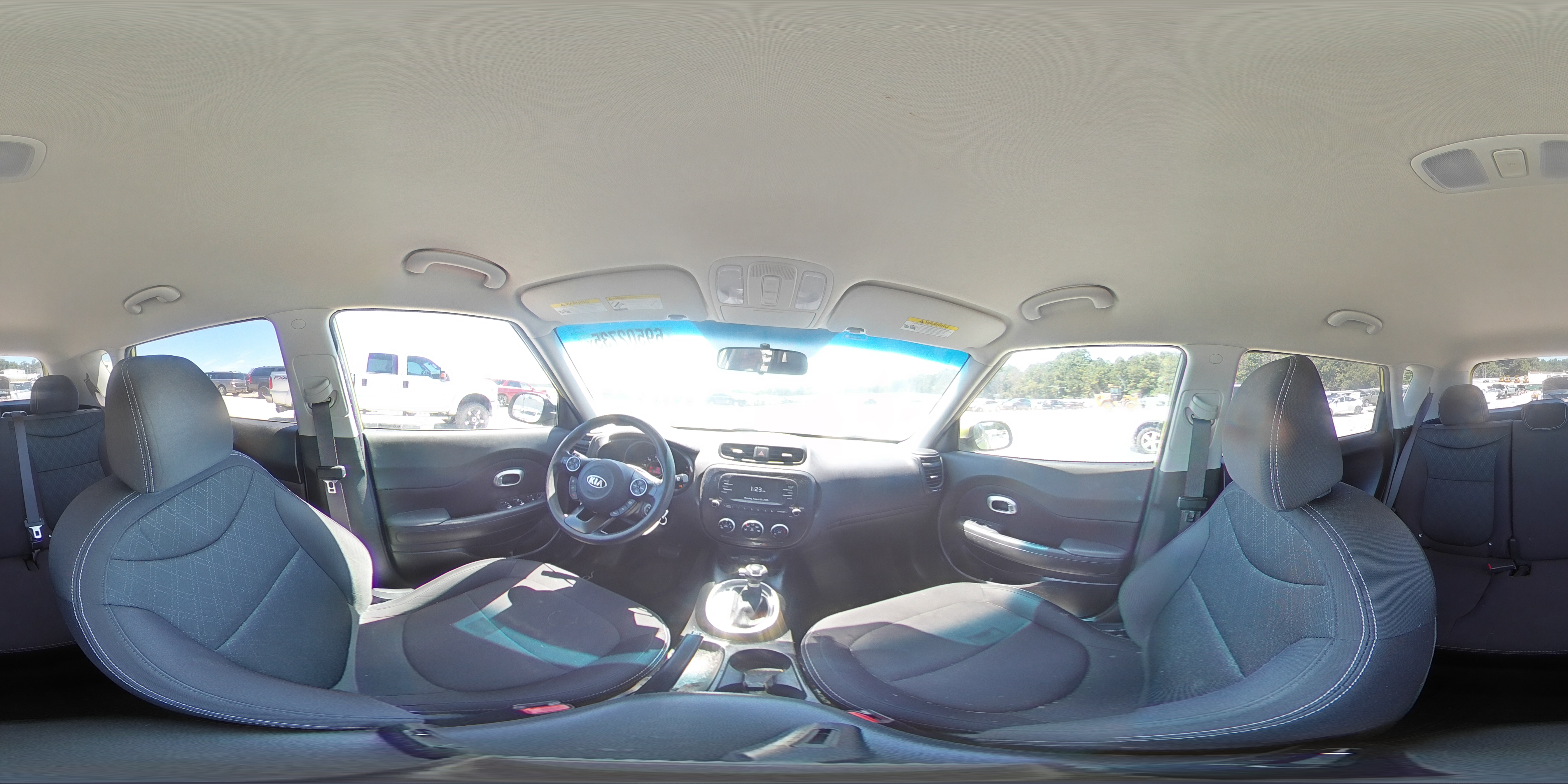 2018 Kia Soul VIN: KNDJN2A24J7902368 Lot: 69502735