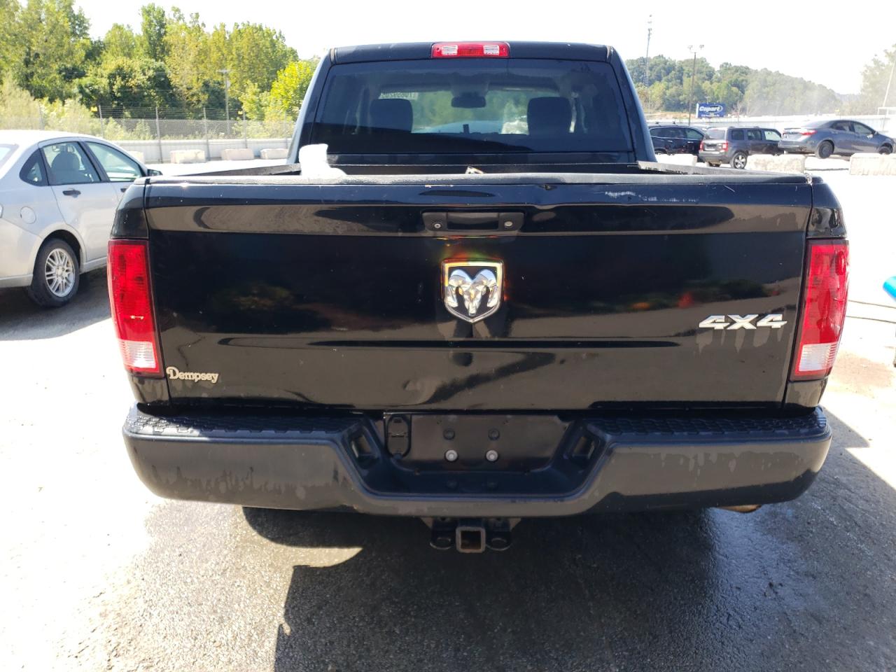 2015 Ram 1500 St VIN: 3C6RR7KTXFG609539 Lot: 70859205