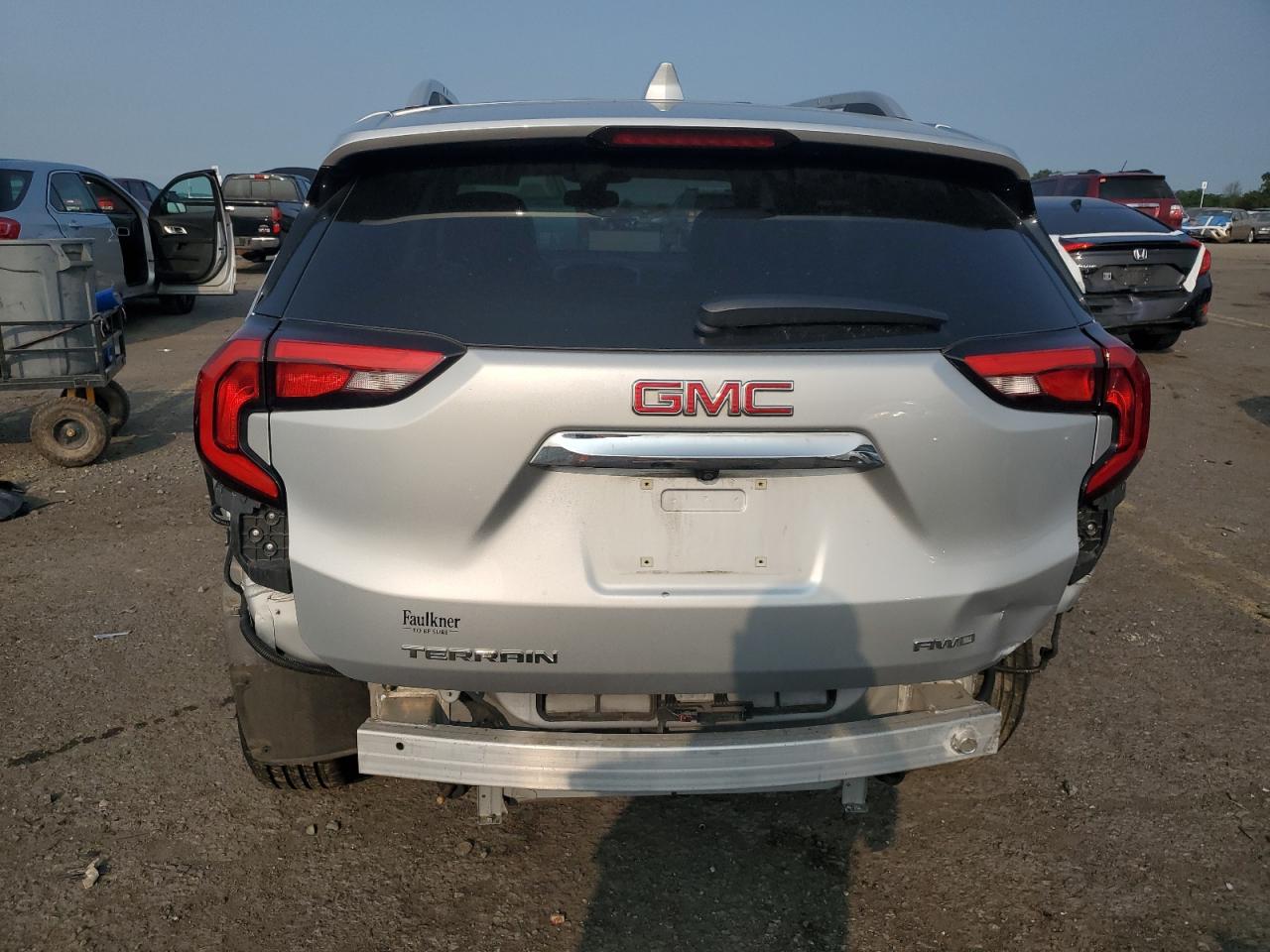 2020 GMC Terrain Slt VIN: 3GKALVEV5LL307494 Lot: 67589725