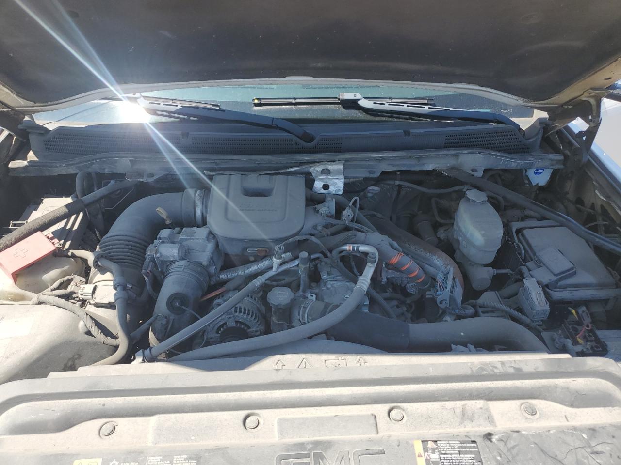 2015 GMC Sierra K2500 Denali VIN: 1GT120E8XFF585849 Lot: 67245515