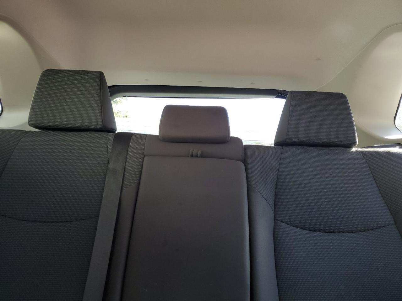 2020 Toyota Rav4 Le VIN: 2T3F1RFV2LC137098 Lot: 69138385