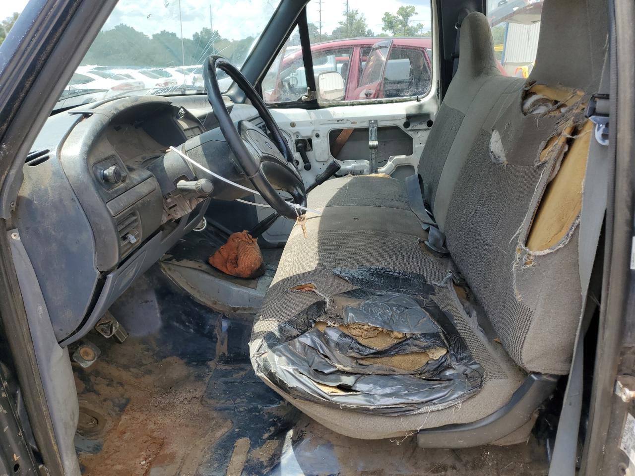 1993 Ford F150 VIN: 1FTDF15Y5PLA47327 Lot: 67638935