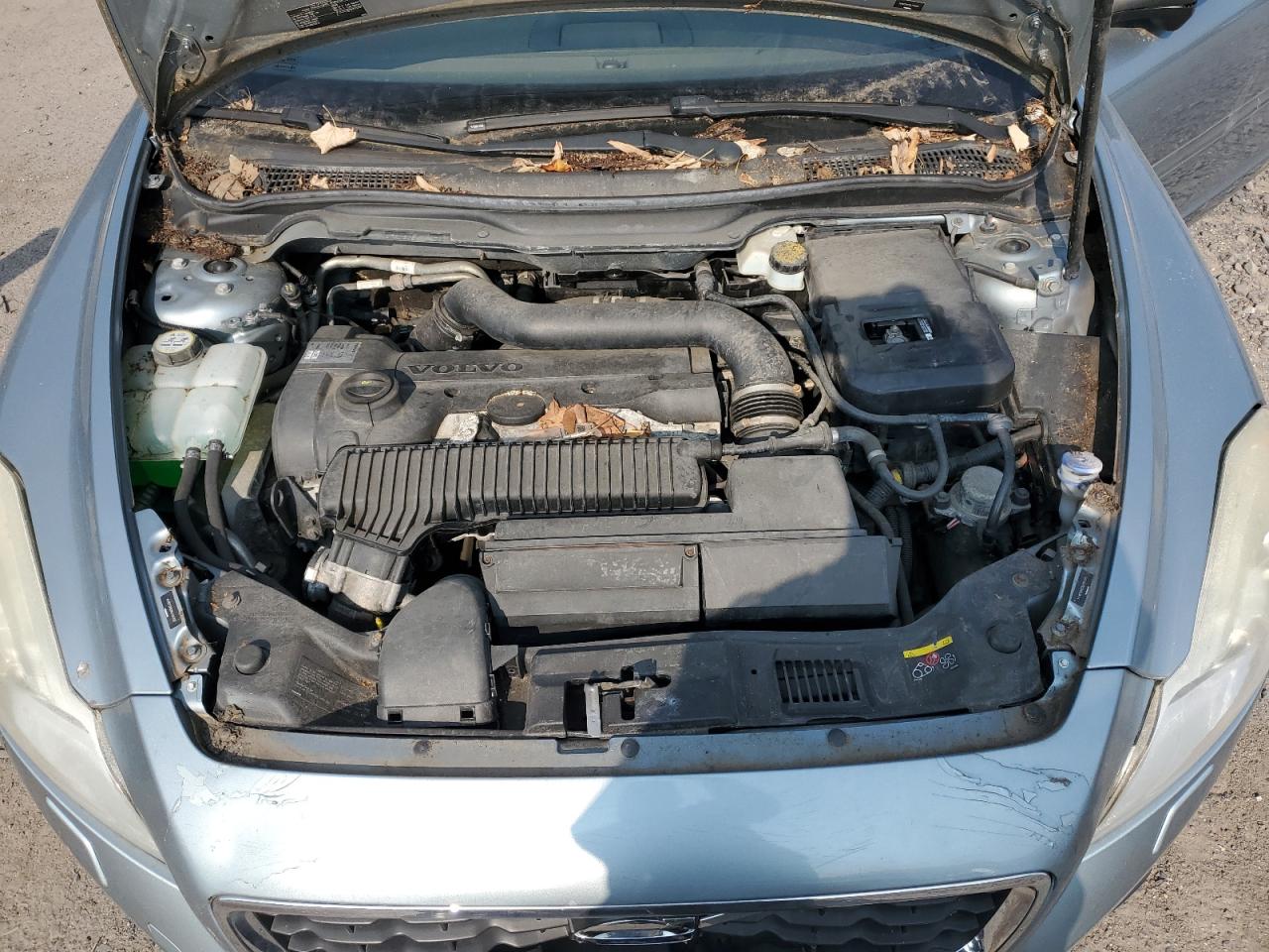 2011 Volvo C70 T5 VIN: YV1672MC2BJ114322 Lot: 67857615