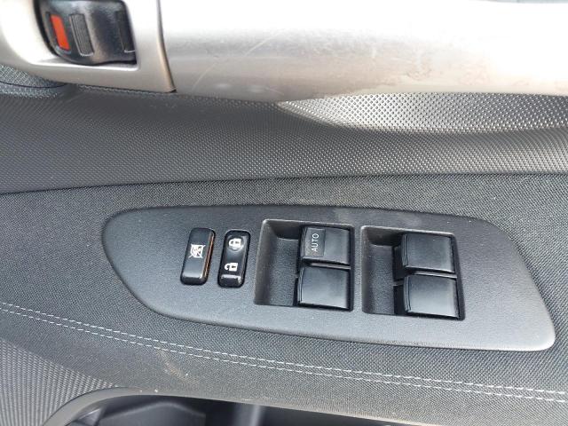 2009 TOYOTA AURIS TR S