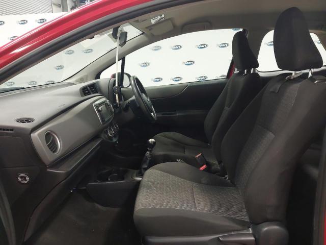 2013 TOYOTA YARIS TR V