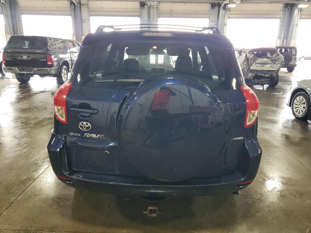 2007 Toyota Rav4 Limited VIN: JTMBK31V275014784 Lot: 69866835