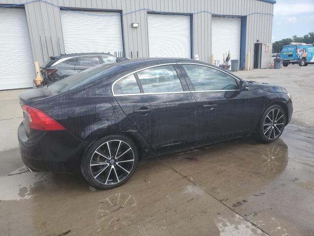 VOLVO S60 2016 Черный
