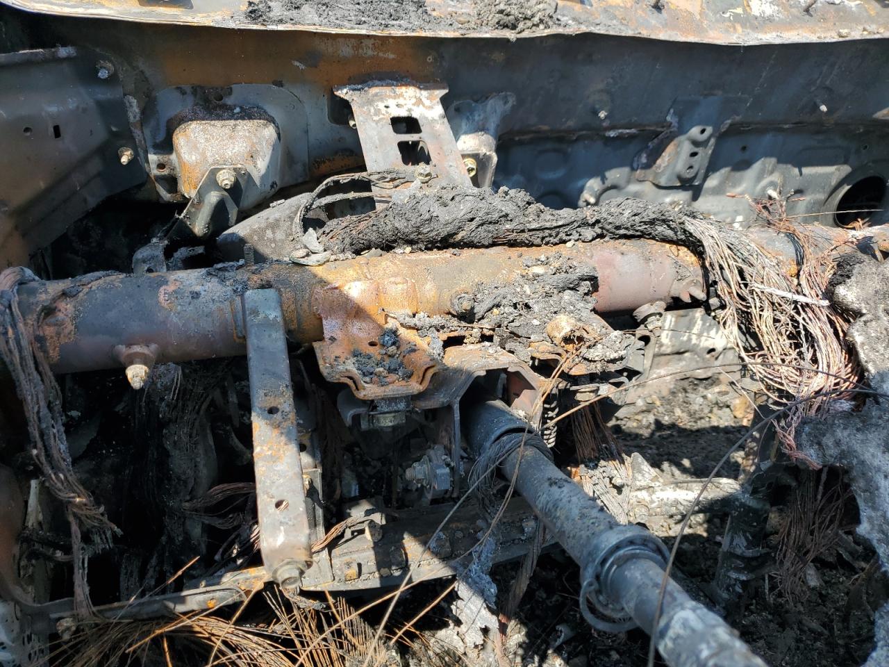 2013 Hyundai Santa Fe Sport VIN: 5XYZU3LB9DG090694 Lot: 70116765