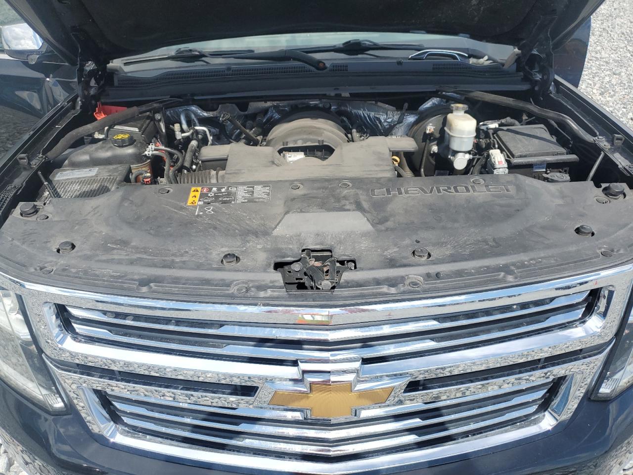 2018 Chevrolet Suburban C1500 Premier VIN: 1GNSCJKC8JR365995 Lot: 68613445