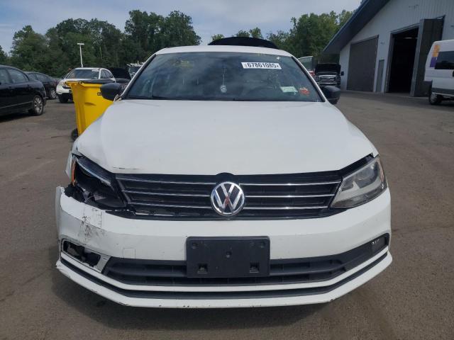 2016 VOLKSWAGEN JETTA SPORT