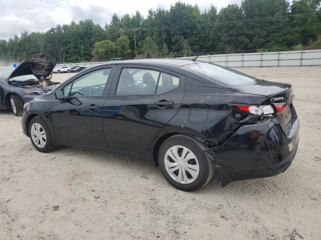  NISSAN VERSA 2021 Czarny