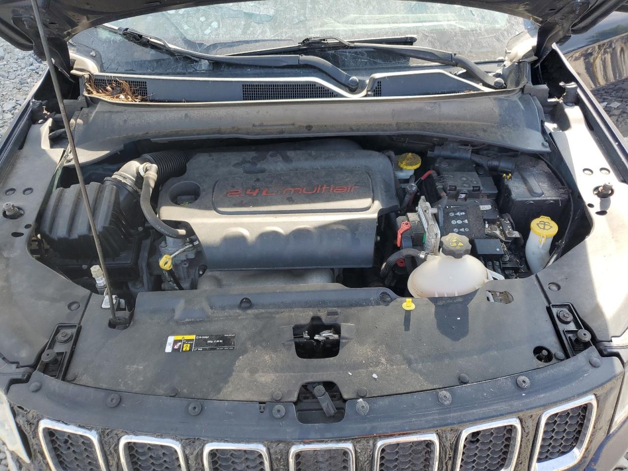 2018 Jeep Compass Latitude VIN: 3C4NJDBB8JT168336 Lot: 70446515