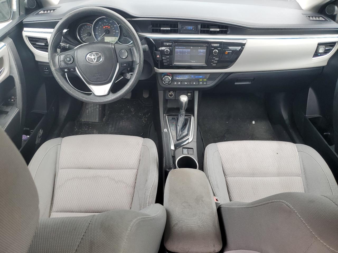 2015 Toyota Corolla L VIN: 5YFBURHEXFP276041 Lot: 70547145