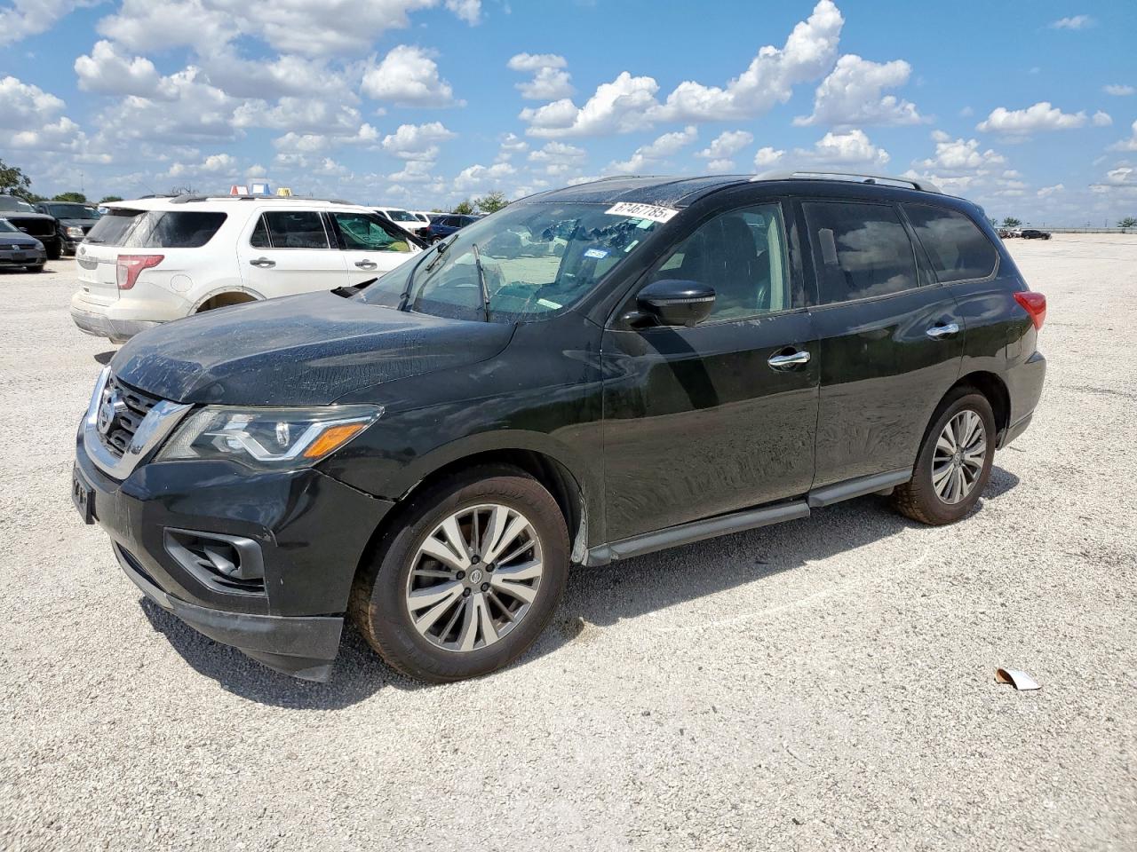 2019 Nissan Pathfinder S