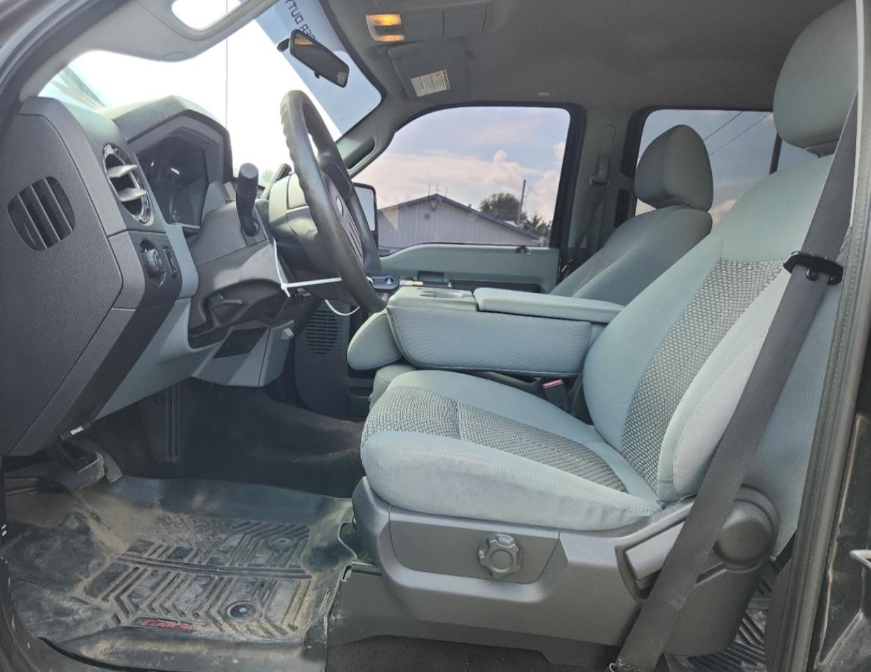 2011 Ford F250 Super Duty VIN: 1FT7W2B6XBEA97675 Lot: 70995855