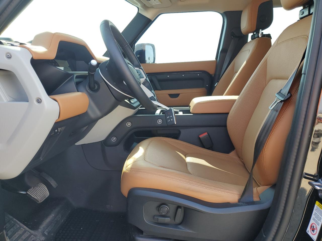 2024 Land Rover Defender 110 S VIN: SALEJ7EX8R2348916 Lot: 68785795