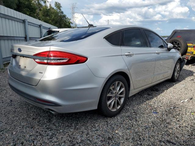  FORD FUSION 2017 Серебристый