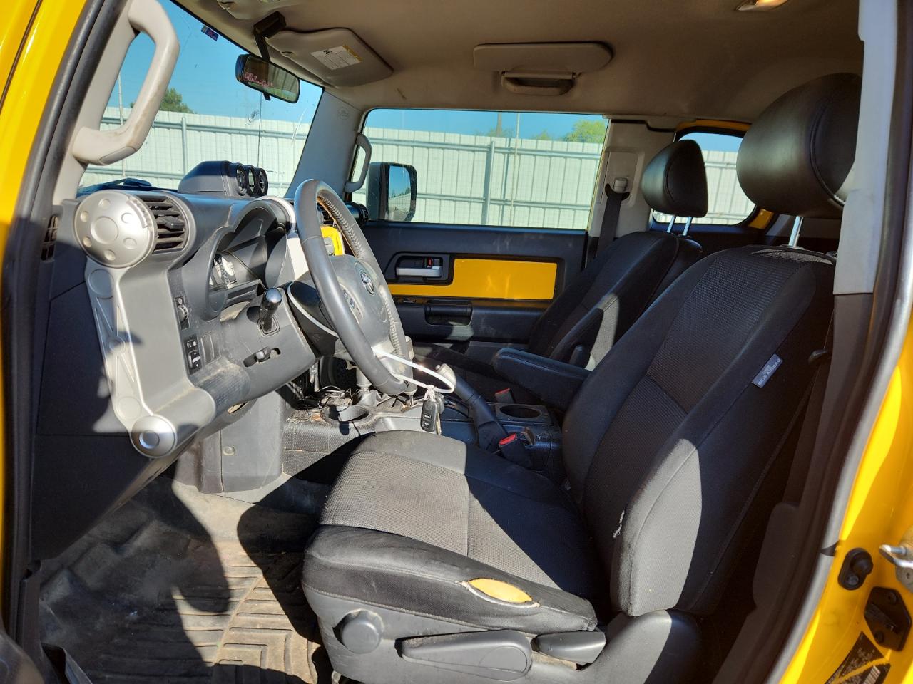 2008 Toyota Fj Cruiser VIN: JTEBU11F880102675 Lot: 69320635