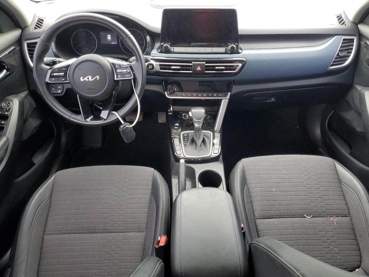 2023 Kia Seltos S VIN: KNDEUCAA5P7438016 Lot: 70833355