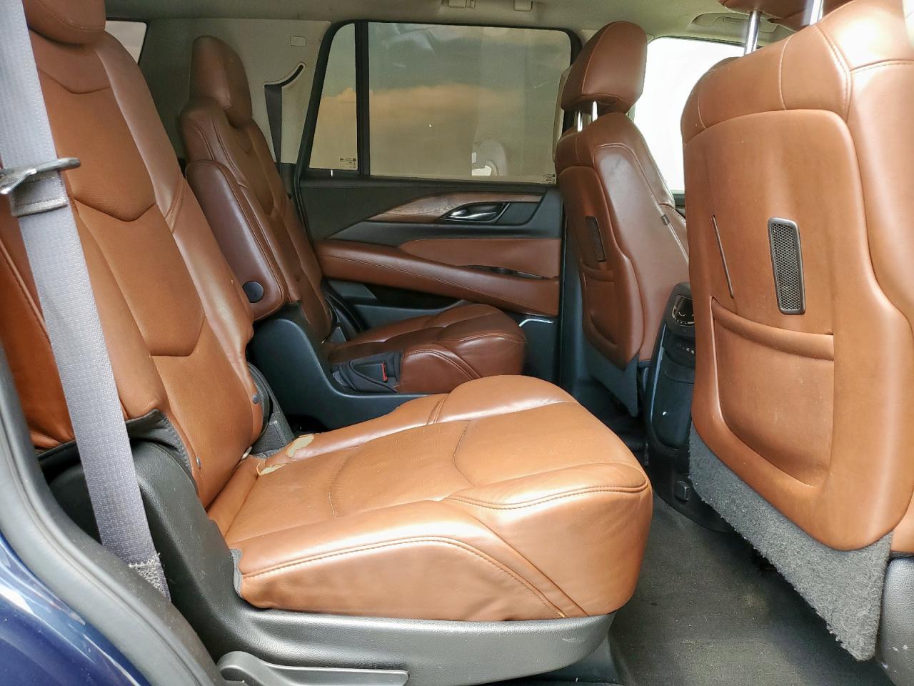 2017 Cadillac Escalade Premium Luxury VIN: 1GYS4CKJ7HR143999 Lot: 69984655