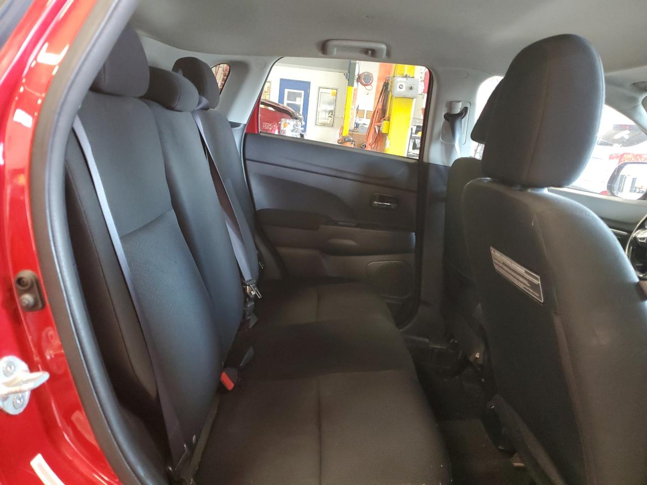 2011 Mitsubishi Outlander Sport Es VIN: JA4AP3AU8BZ021027 Lot: 68902375