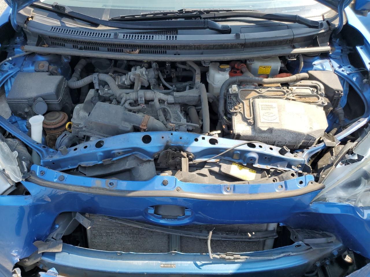 2013 Toyota Prius C VIN: JTDKDTB33D1046296 Lot: 68817095