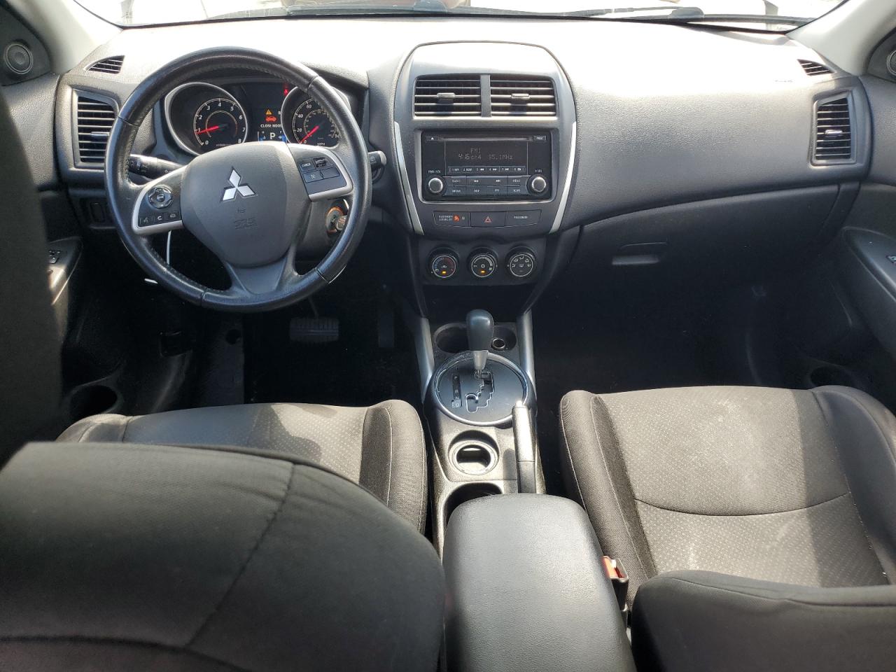 2014 Mitsubishi Outlander Sport Es VIN: 4A4AP3AU5EE004583 Lot: 70437975