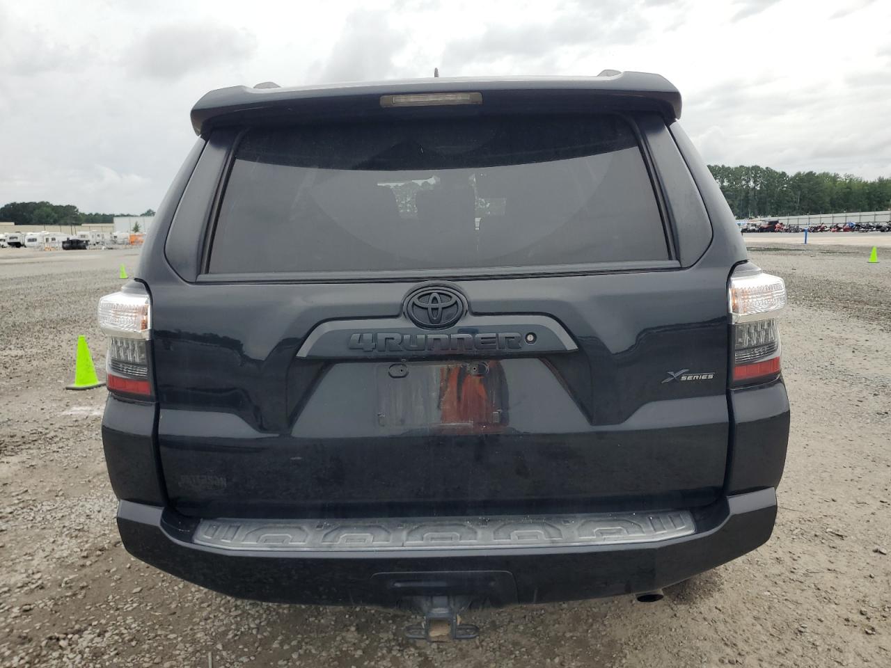 2019 Toyota 4Runner Sr5 VIN: JTEZU5JR0K5207124 Lot: 68851095