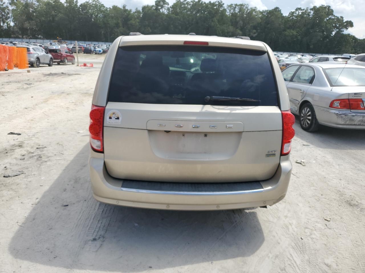 2016 Dodge Grand Caravan Sxt VIN: 2C4RDGCG6GR216674 Lot: 90982385