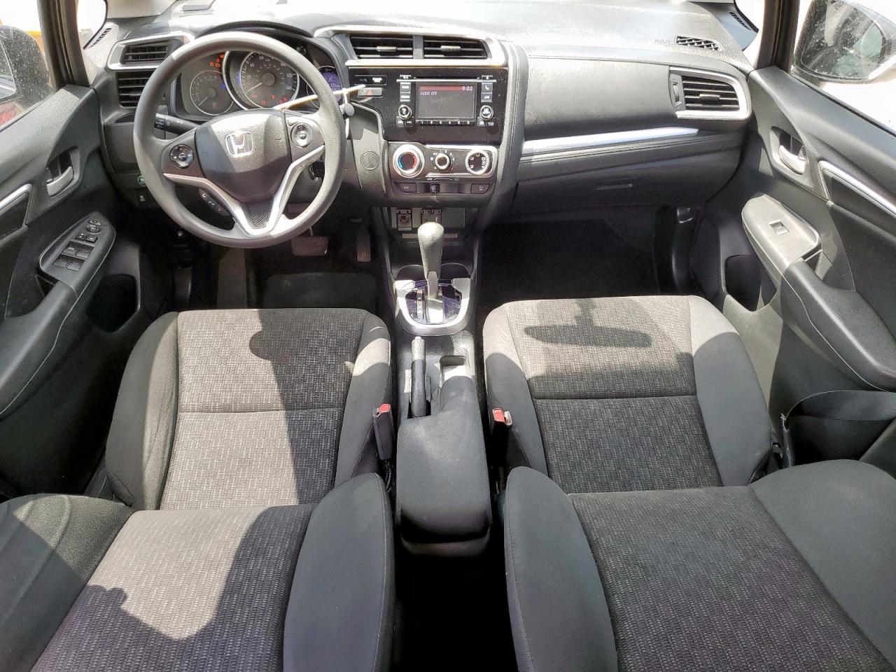 2015 Honda Fit Lx VIN: 3HGGK5H53FM759688 Lot: 68818025