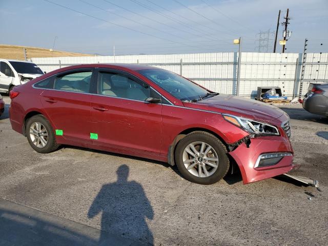  HYUNDAI SONATA 2015 Czerwony