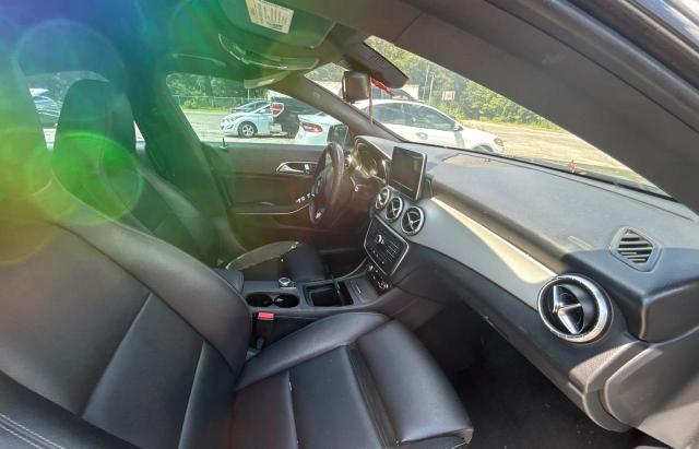 Sedans MERCEDES-BENZ CLA-CLASS 2016 Gray