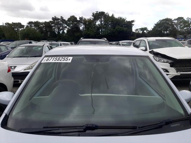 2013 VOLKSWAGEN MOVE UP
