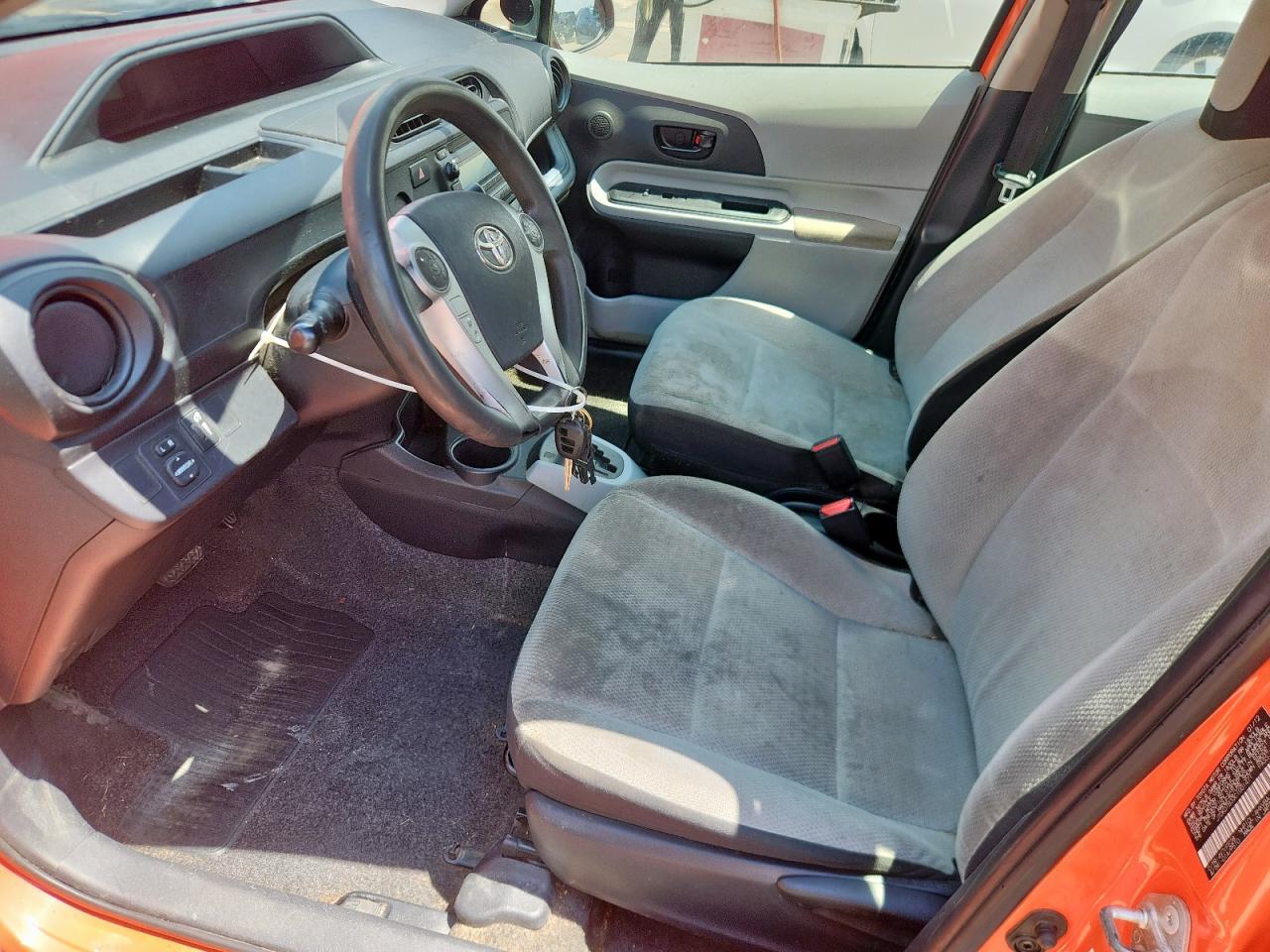 2012 Toyota Prius C VIN: JTDKDTB33C1001471 Lot: 69080595