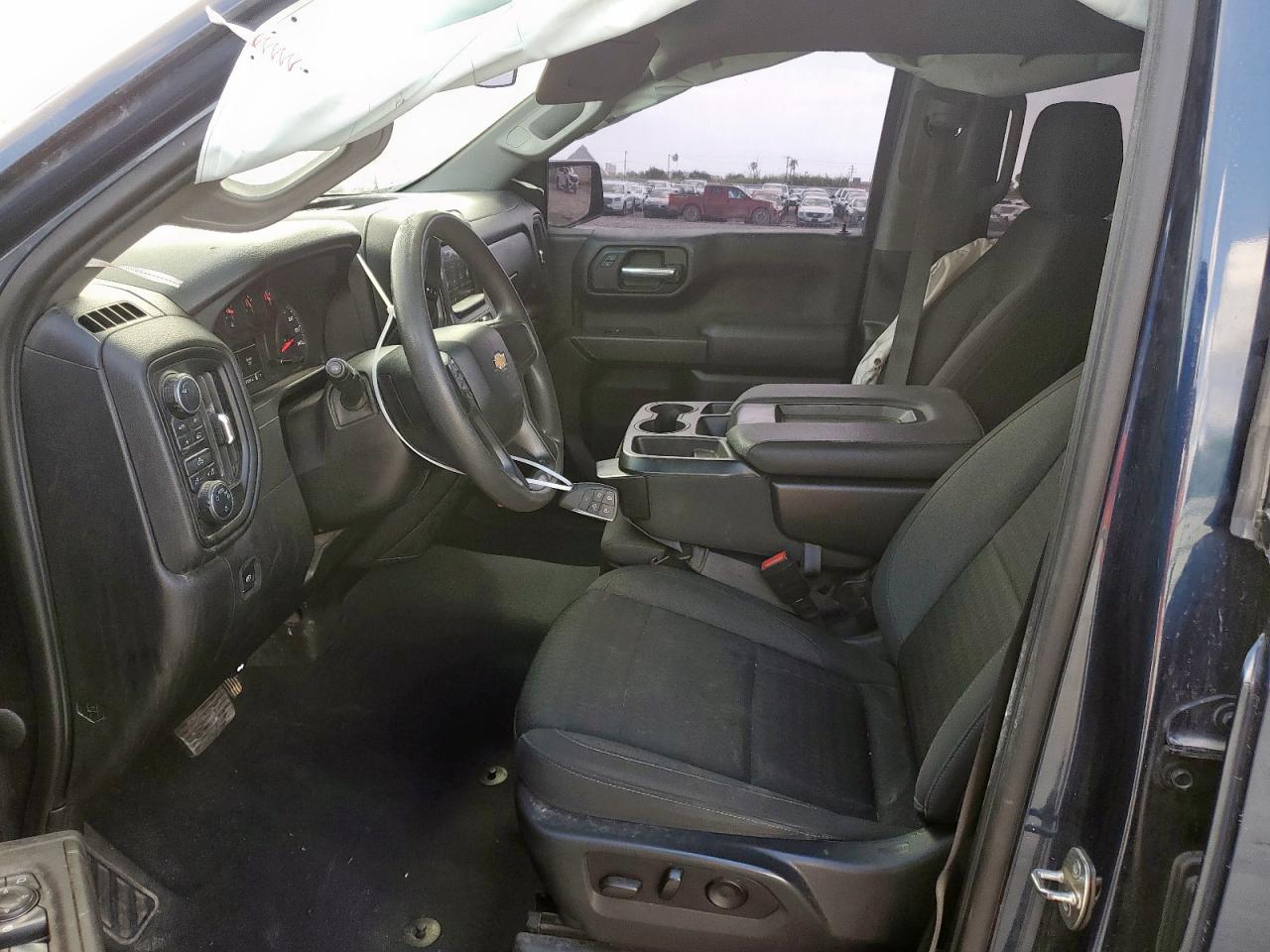 2022 Chevrolet Silverado K1500 Custom VIN: 1GCPDBEKXNZ637067 Lot: 70196565