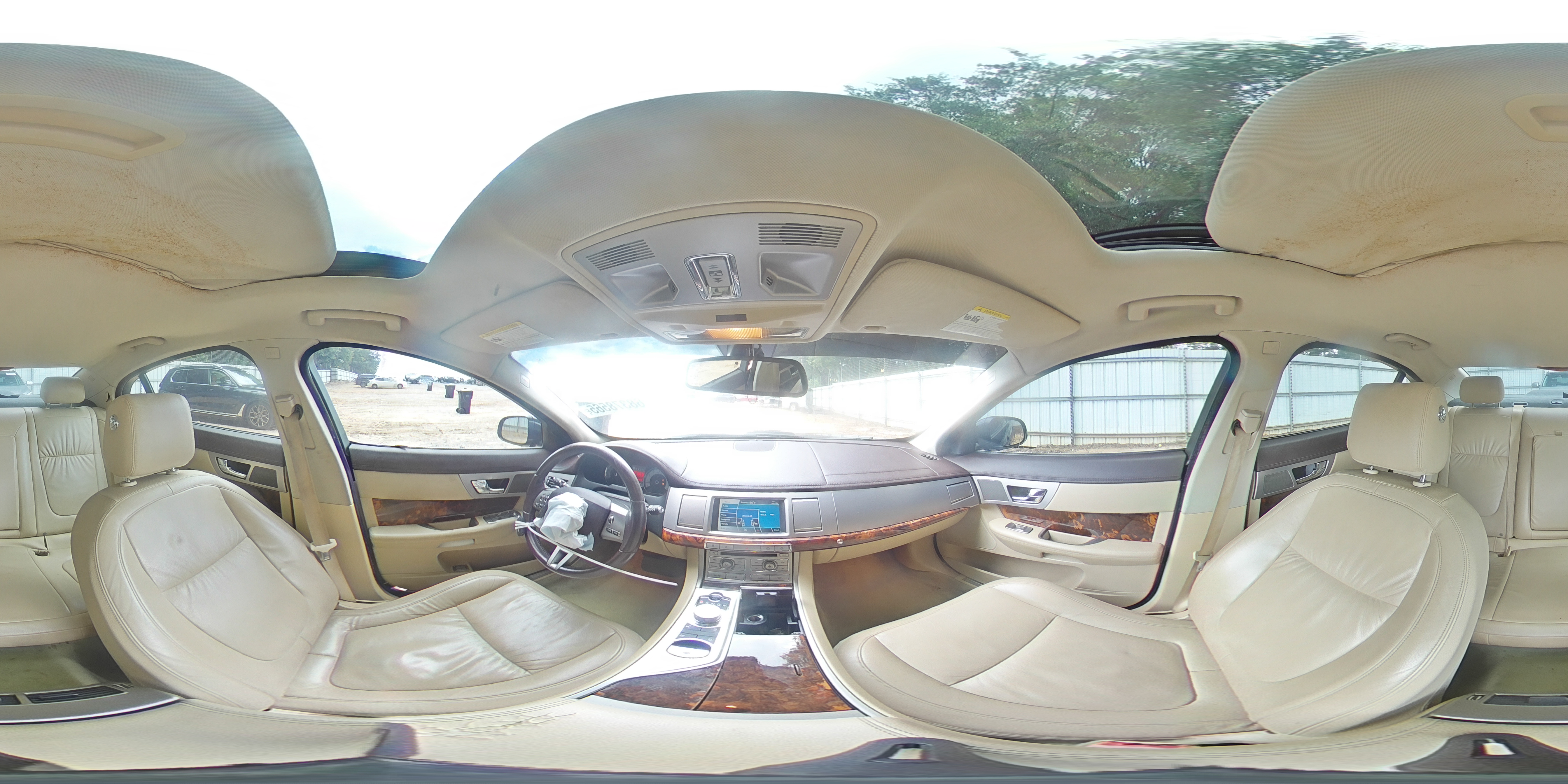 2011 Jaguar Xf VIN: SAJWA0FBXBLR92795 Lot: 68378565