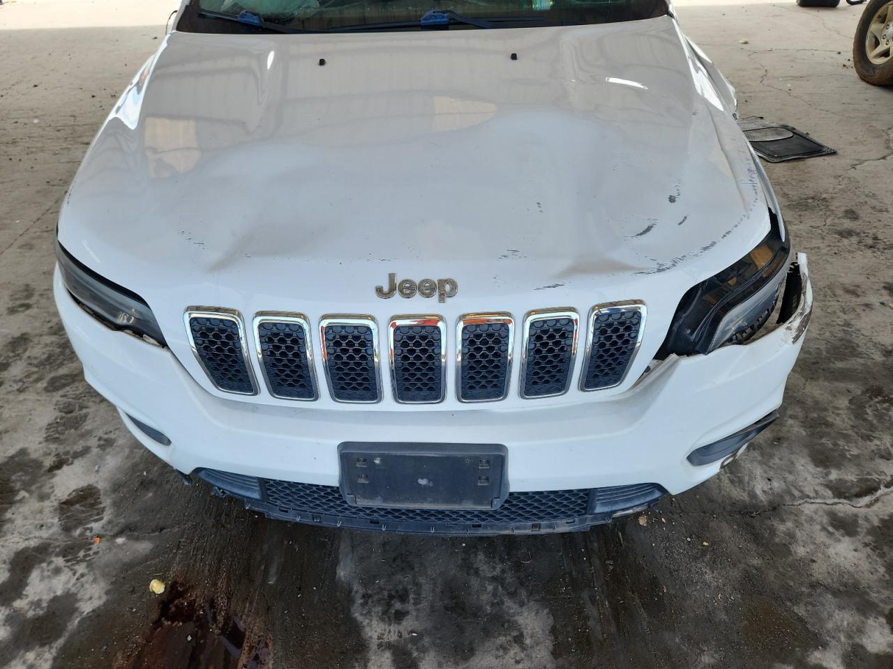 2019 Jeep Cherokee Latitude Plus VIN: 1C4PJMLB6KD213370 Lot: 70411575