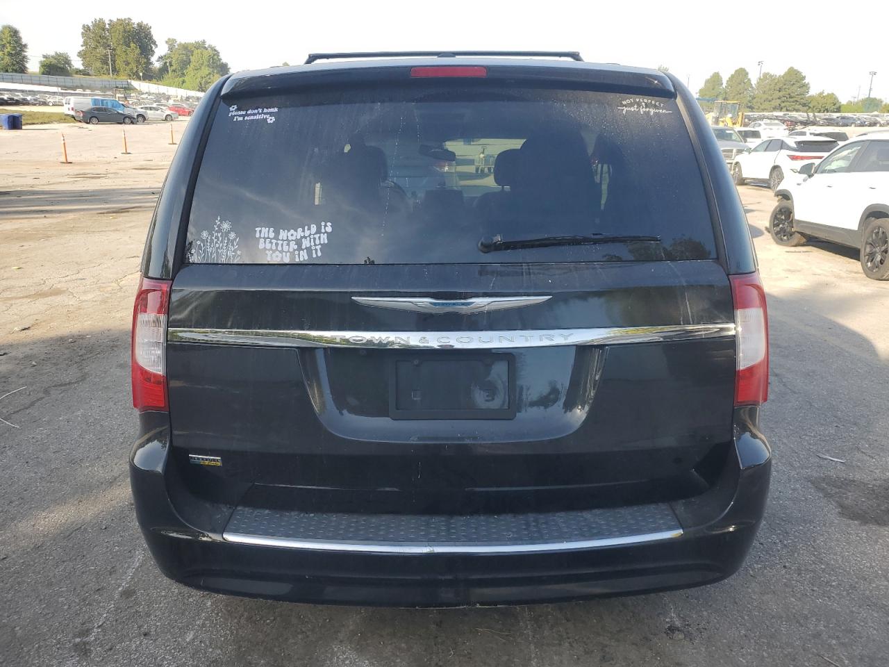 2016 Chrysler Town & Country Touring VIN: 2C4RC1BGXGR260145 Lot: 70720205