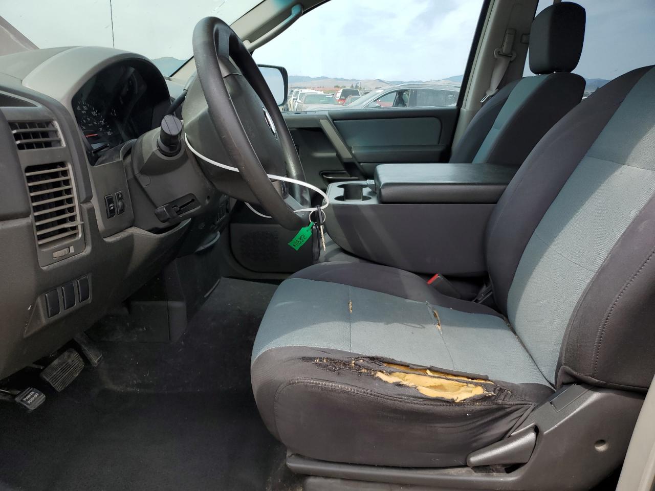 2004 Nissan Titan Xe VIN: 1N6AA07B74N568664 Lot: 69423045