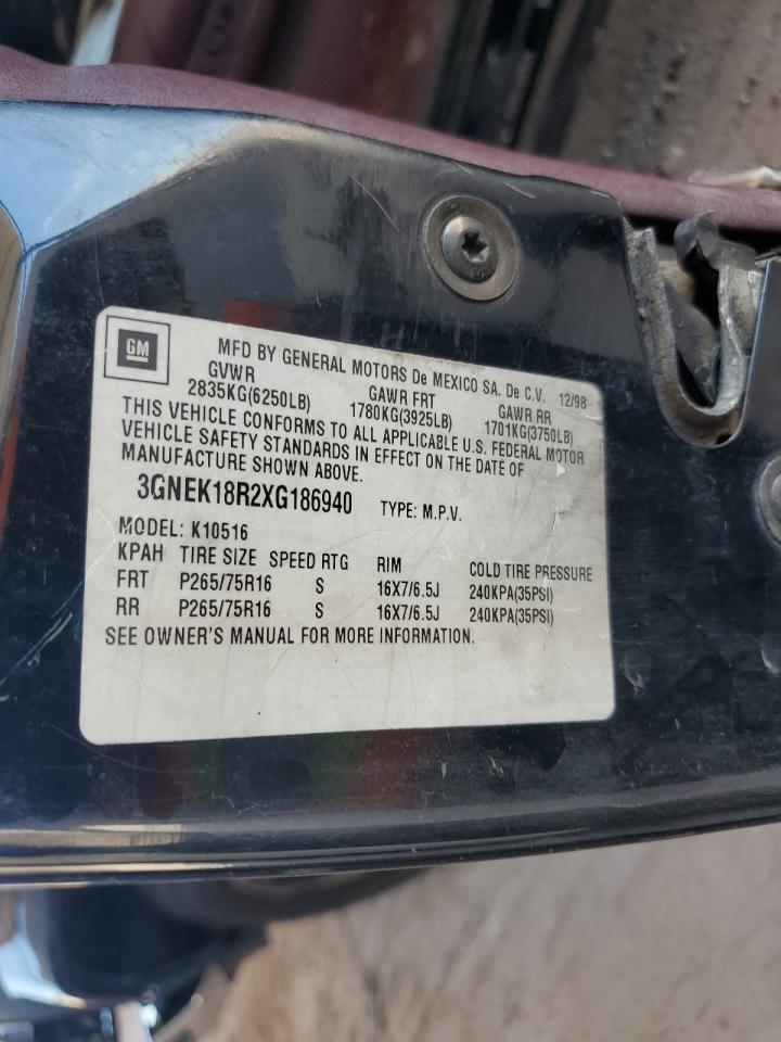 1999 Chevrolet Tahoe K1500 VIN: 3GNEK18R2XG186940 Lot: 67667005