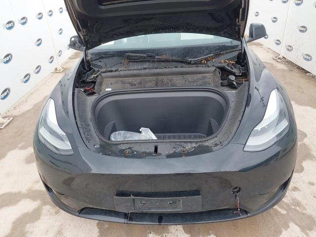 2024 TESLA MODEL Y RWD 