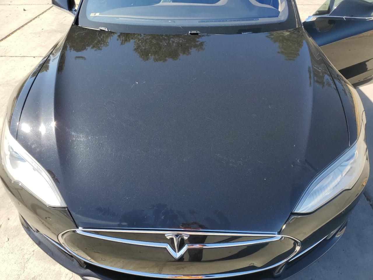 2015 Tesla Model S 85D VIN: 5YJSA1H26FFP76001 Lot: 67848405