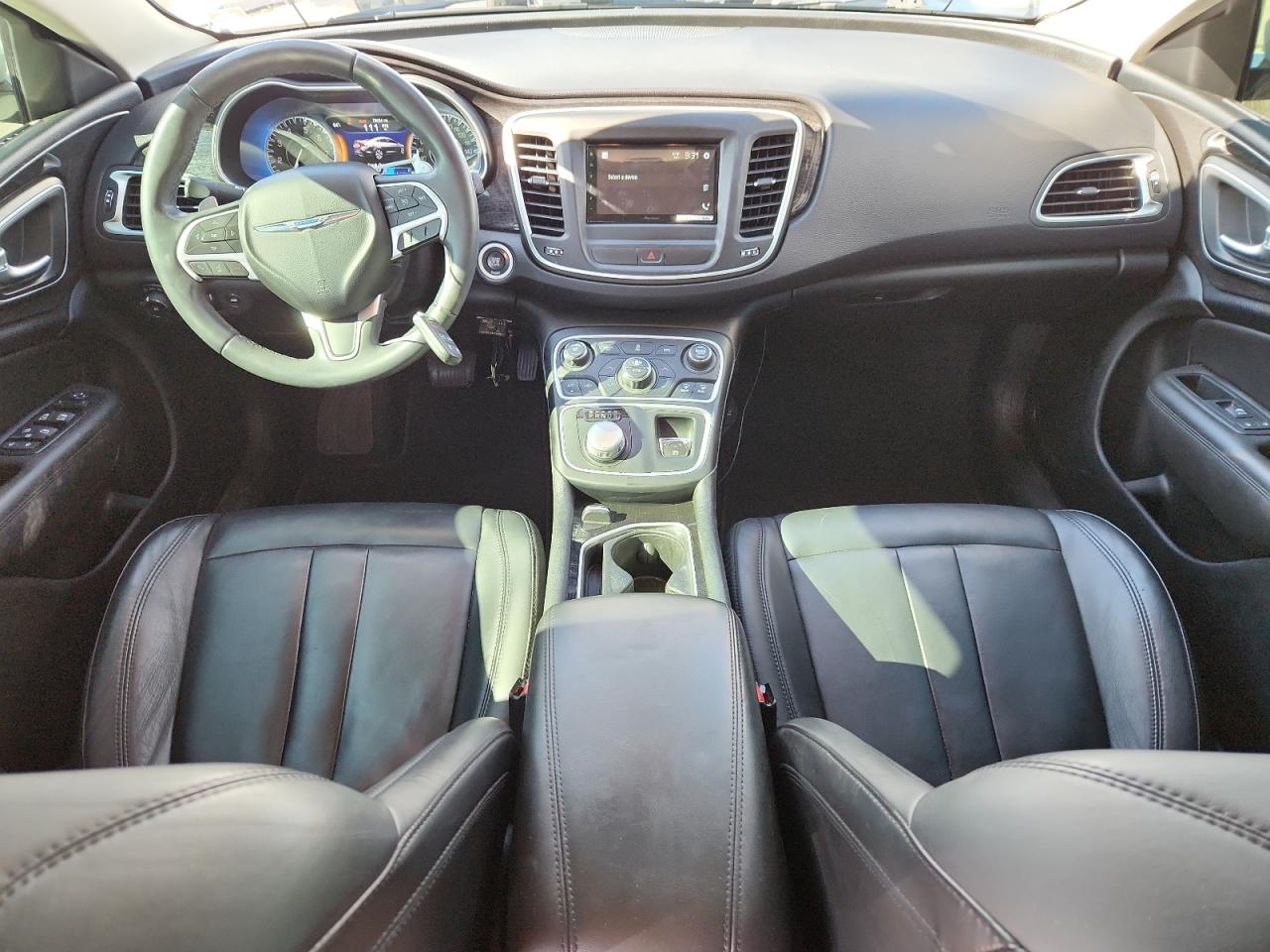 2015 Chrysler 200 C VIN: 1C3CCCCG0FN525865 Lot: 68881645