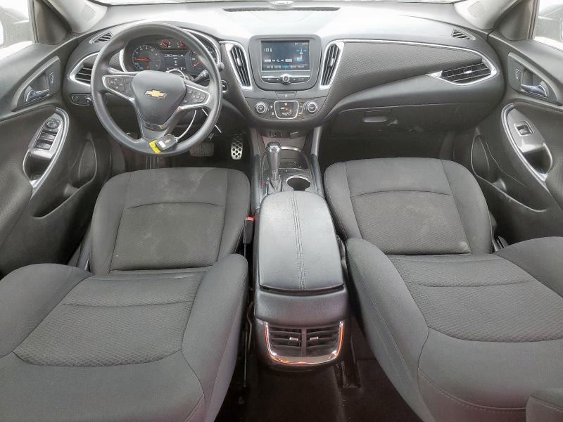 Sedans CHEVROLET MALIBU 2016 Szary