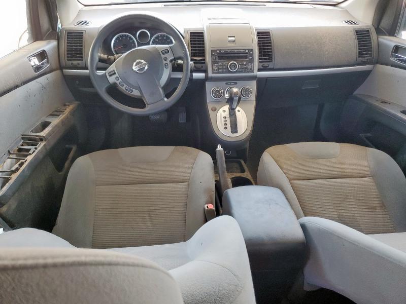 Sedans NISSAN SENTRA 2012 Biały