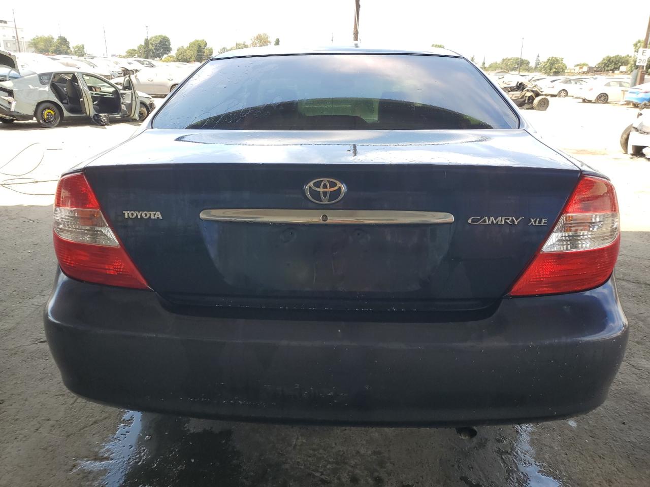 2003 Toyota Camry Le VIN: 4T1BE32K43U238484 Lot: 69791035