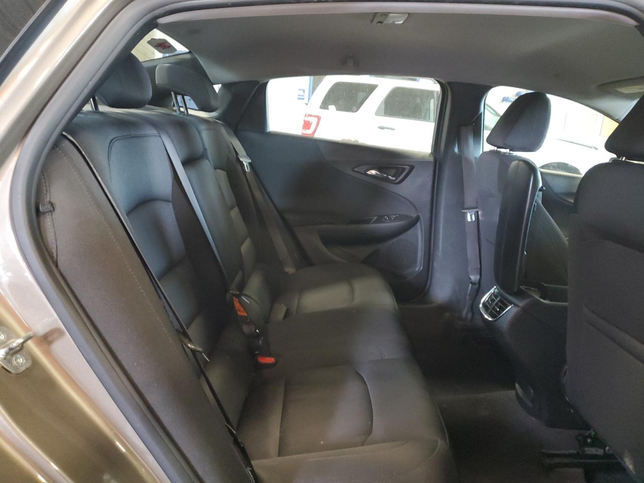 2020 Chevrolet Malibu Lt VIN: 1G1ZD5ST1LF003838 Lot: 71018045