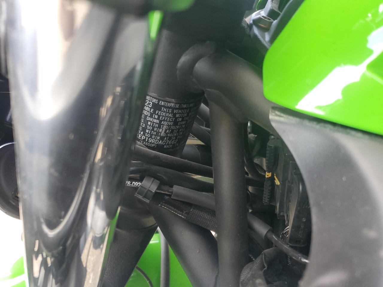 2024 Kawasaki Ex650 P VIN: ML5EXEP19RDAC7662 Lot: 70297725