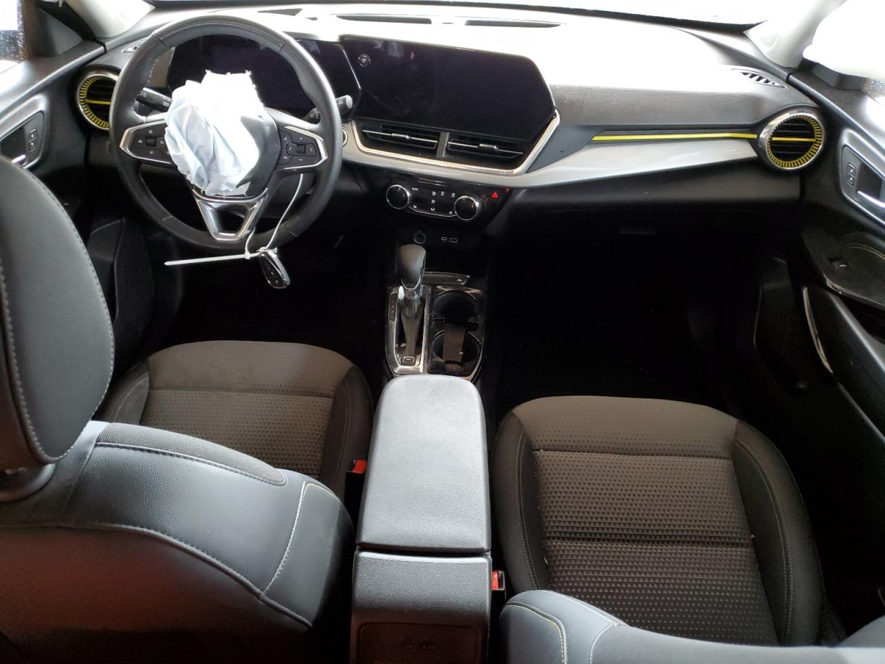 2024 Chevrolet Trax 1Lt VIN: KL77LHE27RC221554 Lot: 81293645