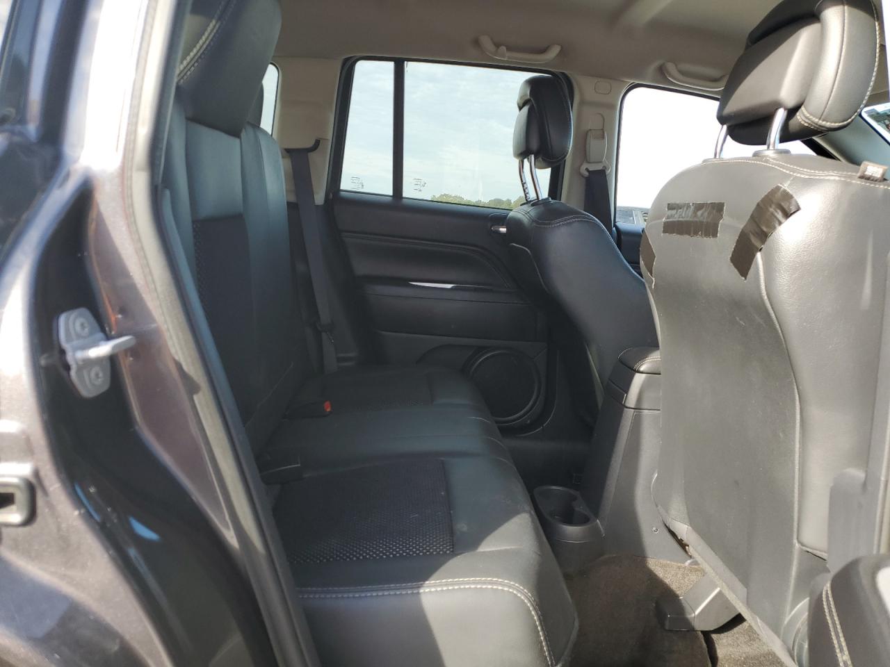 2015 Jeep Compass Latitude VIN: 1C4NJCEBXFD329191 Lot: 69819145